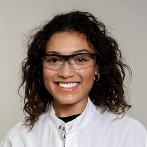 107.jpg – Pace Analytical Pace Proud Pace Employee