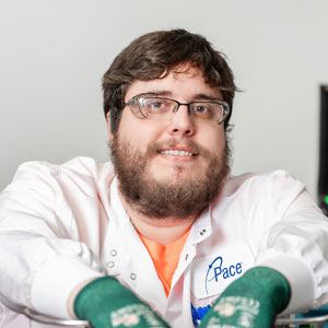 155.jpg – Pace Analytical Pace Proud Pace Employee