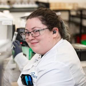 41.jpg – Pace Analytical Pace Proud Pace Employee